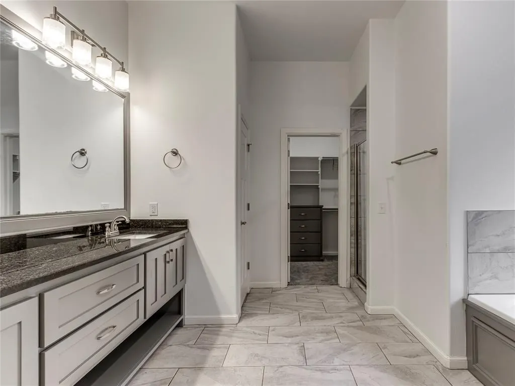 Photo 18 — 18316 Bridlington Drive, Edmond, OK 73012
