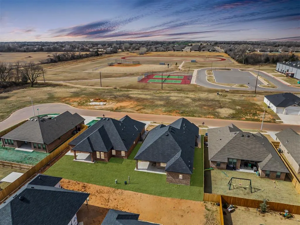 Photo 42 — 5104 Misty Wood Lane, Mustang, OK 73064