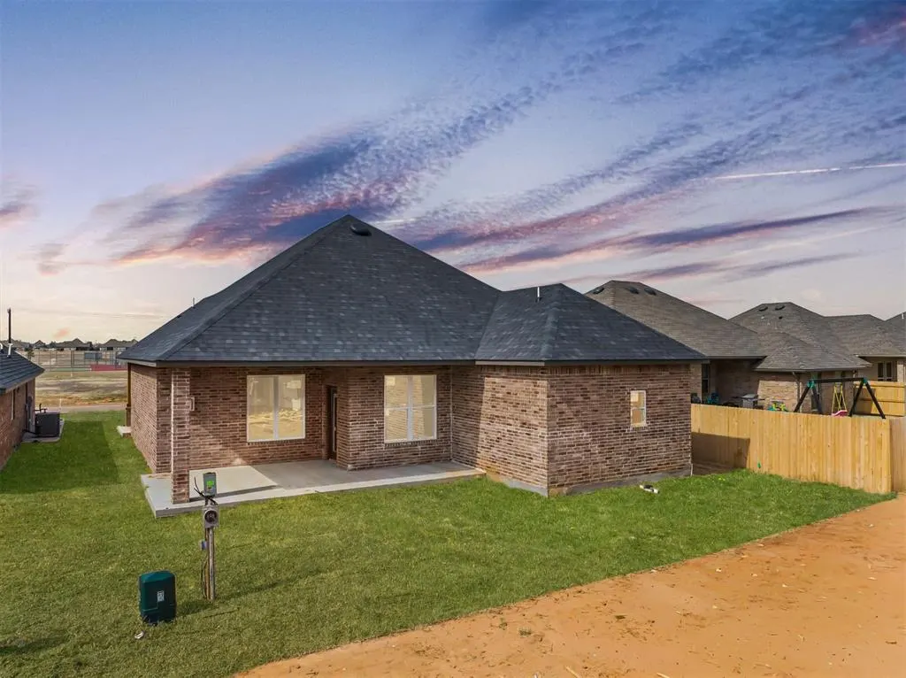 Photo 43 — 5104 Misty Wood Lane, Mustang, OK 73064