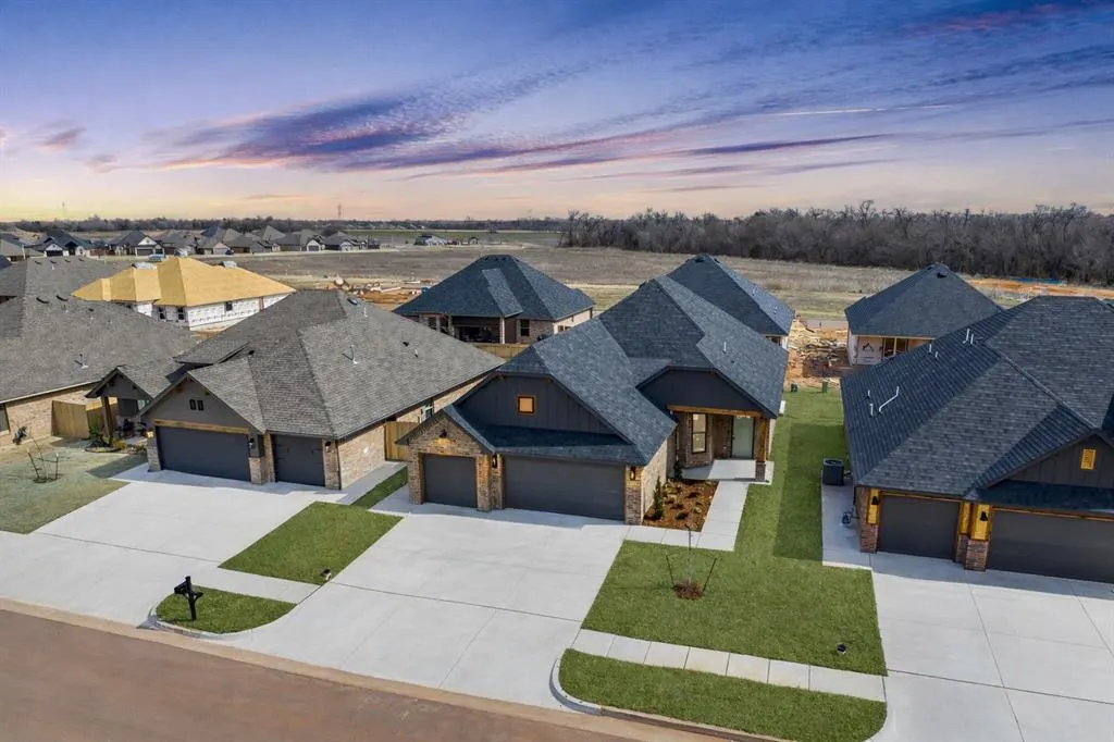Photo 46 — 5104 Misty Wood Lane, Mustang, OK 73064