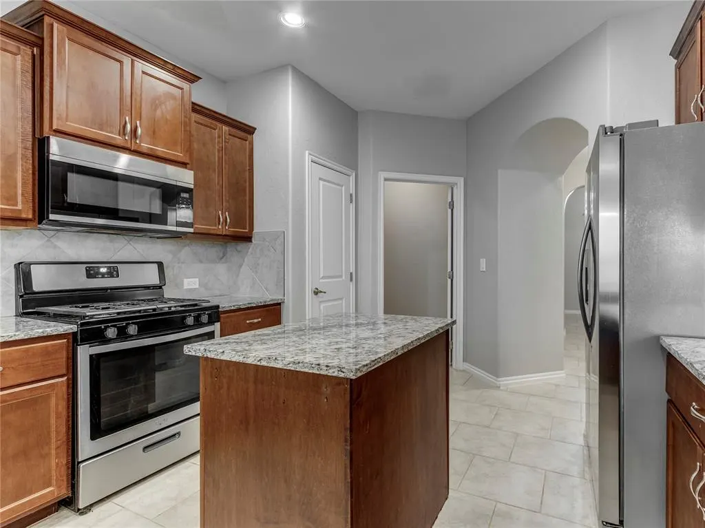 Photo 12 — 3428 Sadie Drive, Yukon, OK 73099