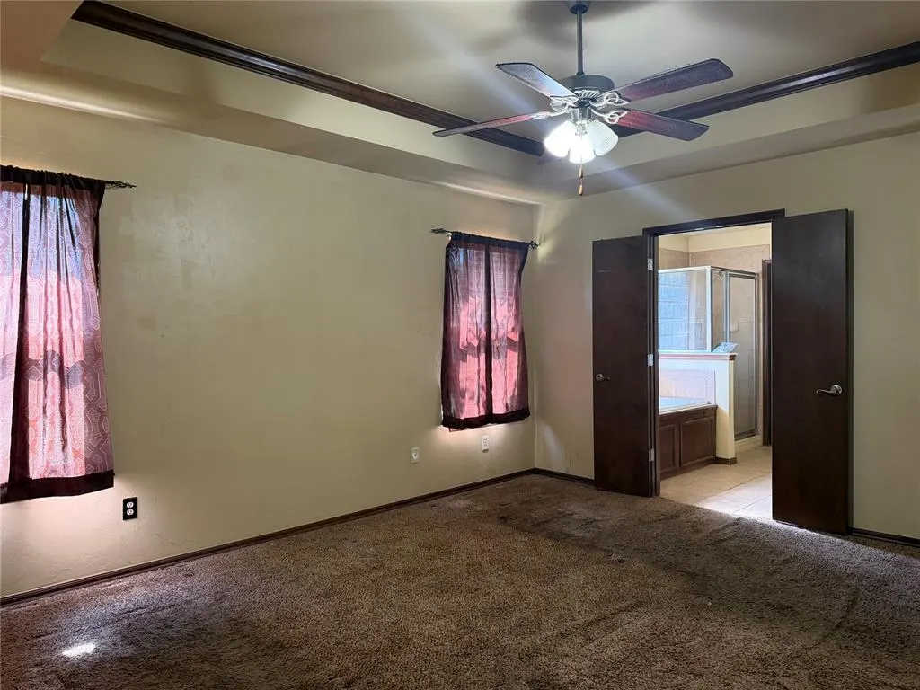 Photo 14 — 9008 NW 81st Street, Yukon, OK 73099