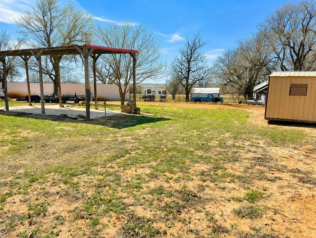 Photo 30 — 20456 E 1410 Road 109, Lone Wolf, OK 73655