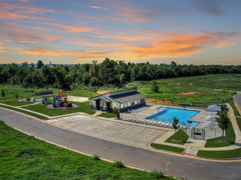 Photo 26 — 5009 Vine Cliff Road, Mustang, OK 73064