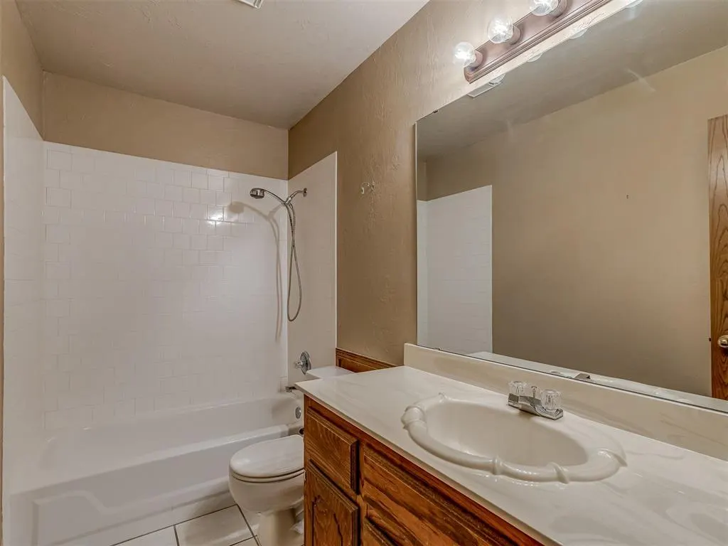 Photo 20 — 2833 NW 159th Street, Edmond, OK 73013