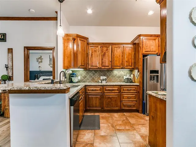 Photo 6 — 11456 Coyote Run, Guthrie, OK 73044
