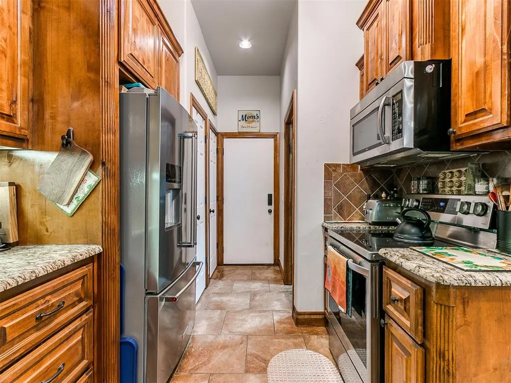 Photo 10 — 11456 Coyote Run, Guthrie, OK 73044