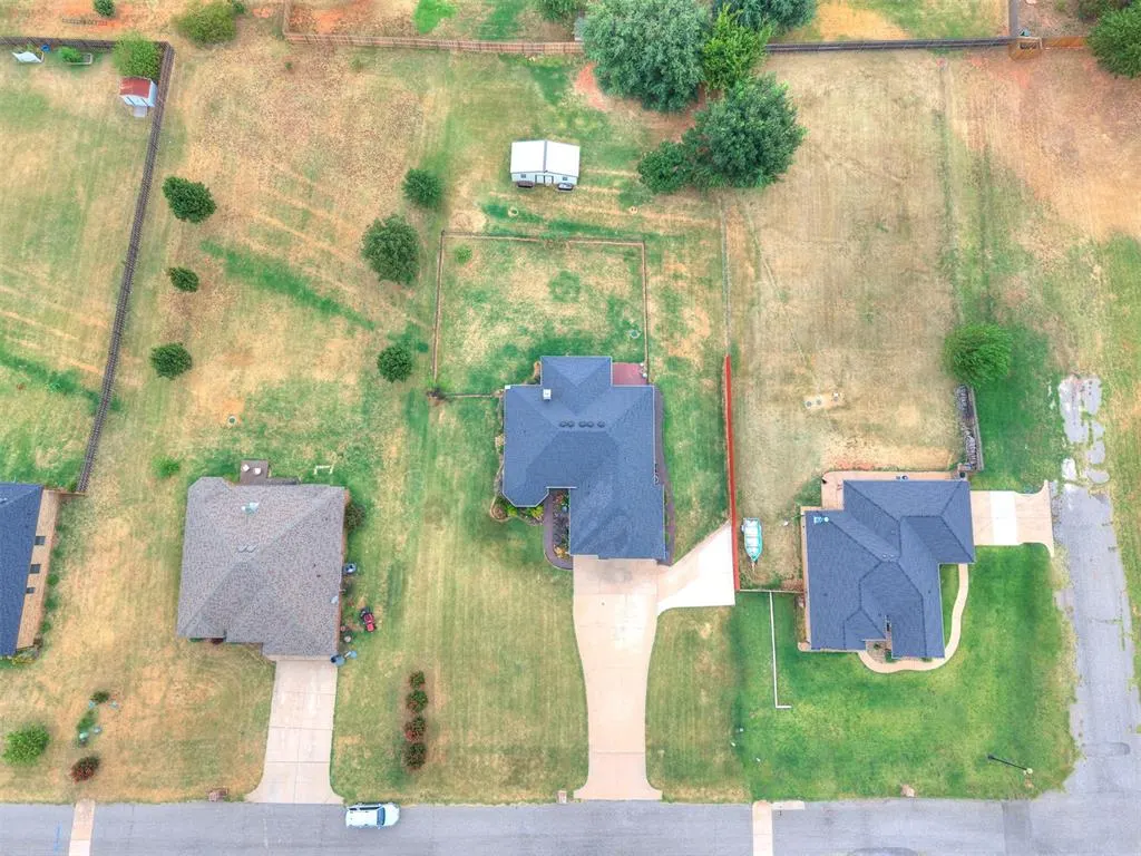 Photo 27 — 11456 Coyote Run, Guthrie, OK 73044