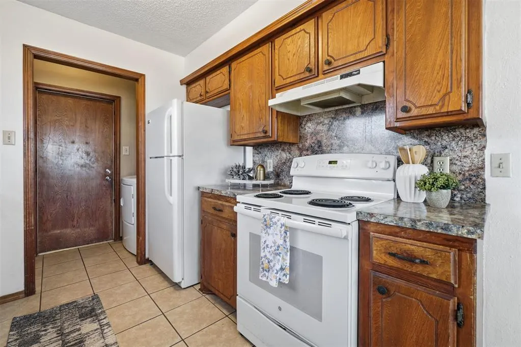 Photo 14 — 6310 SW Park Place, Lawton, OK 73505