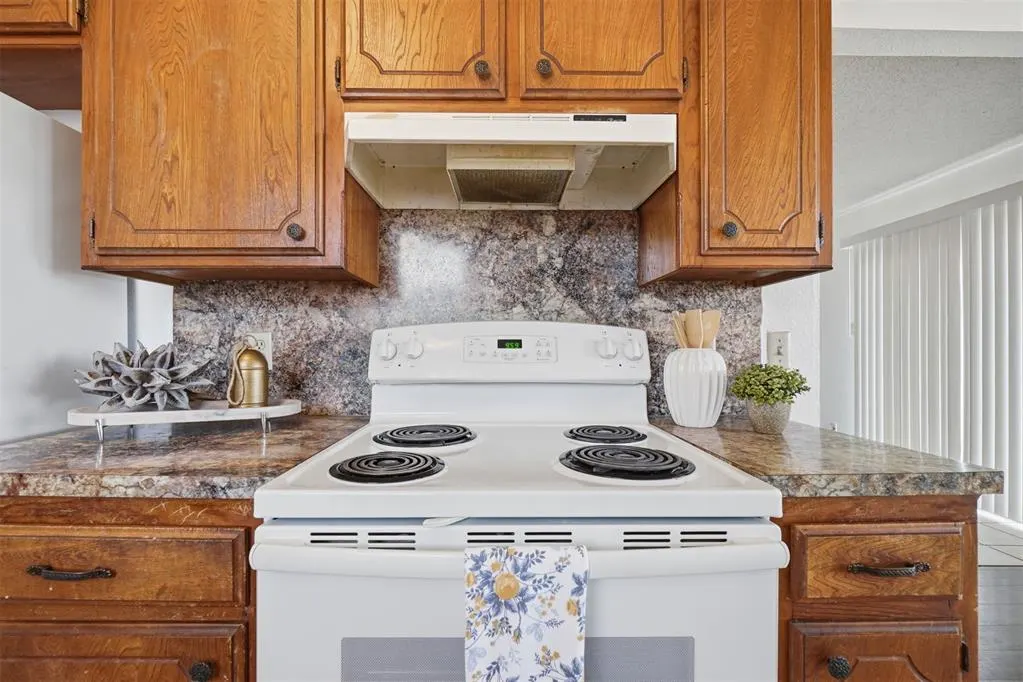 Photo 17 — 6310 SW Park Place, Lawton, OK 73505