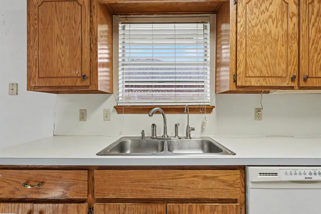 Photo 11 — 1808 Butterfield Trail, Choctaw, OK 73020