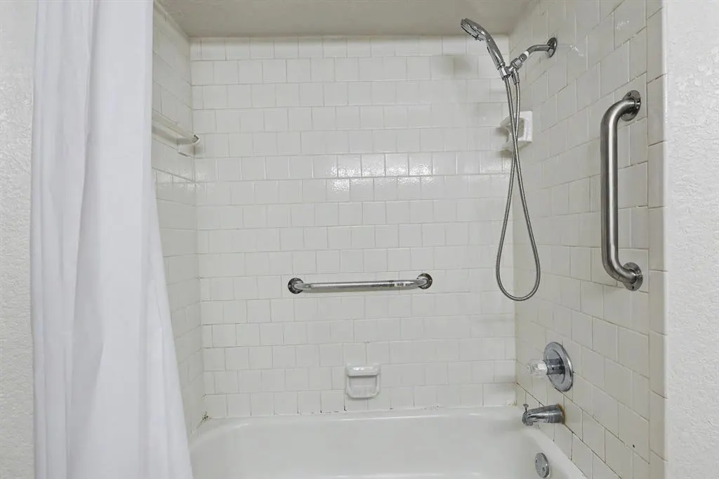 Photo 18 — 1808 Butterfield Trail, Choctaw, OK 73020