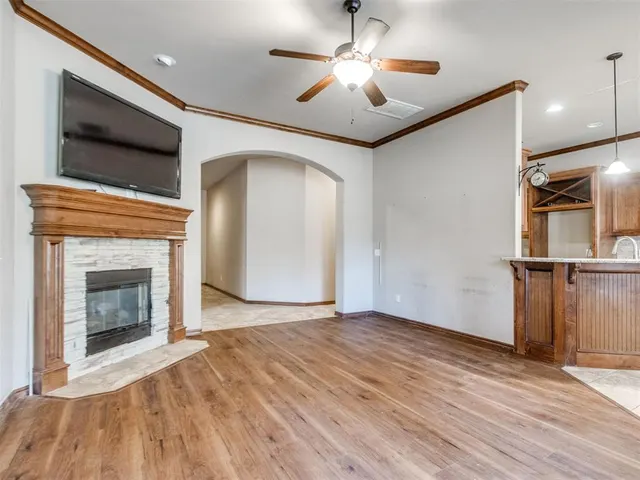 Photo 7 — 641 SW 28th Street, Moore, OK 73160