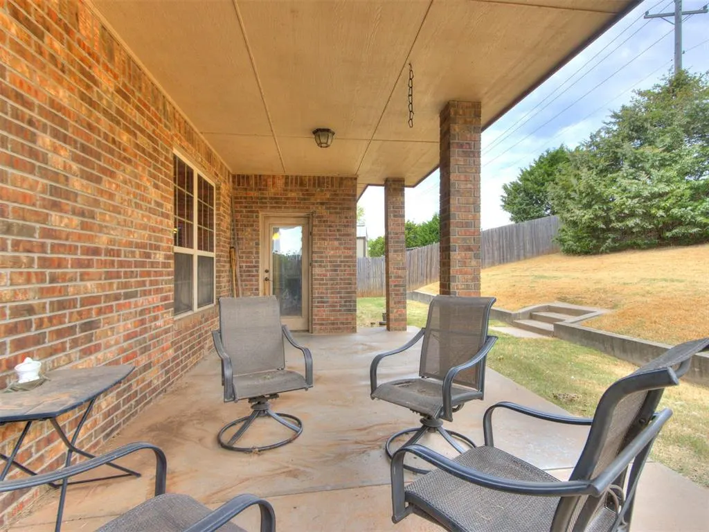 Photo 40 — 641 SW 28th Street, Moore, OK 73160