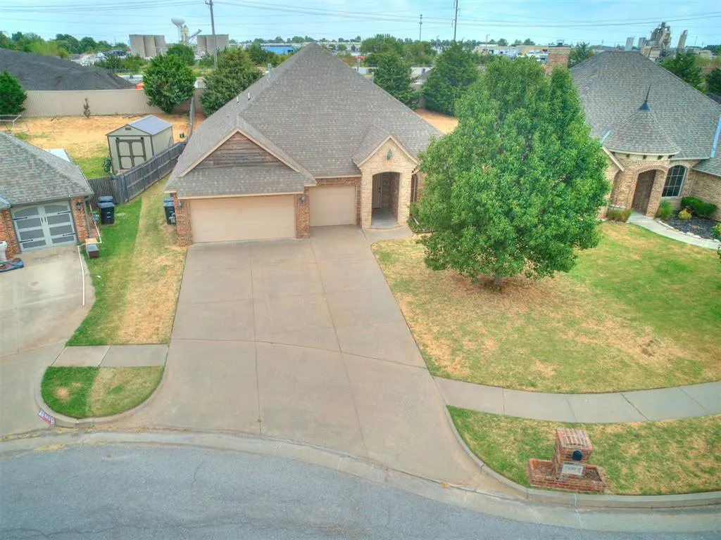 Photo 45 — 641 SW 28th Street, Moore, OK 73160