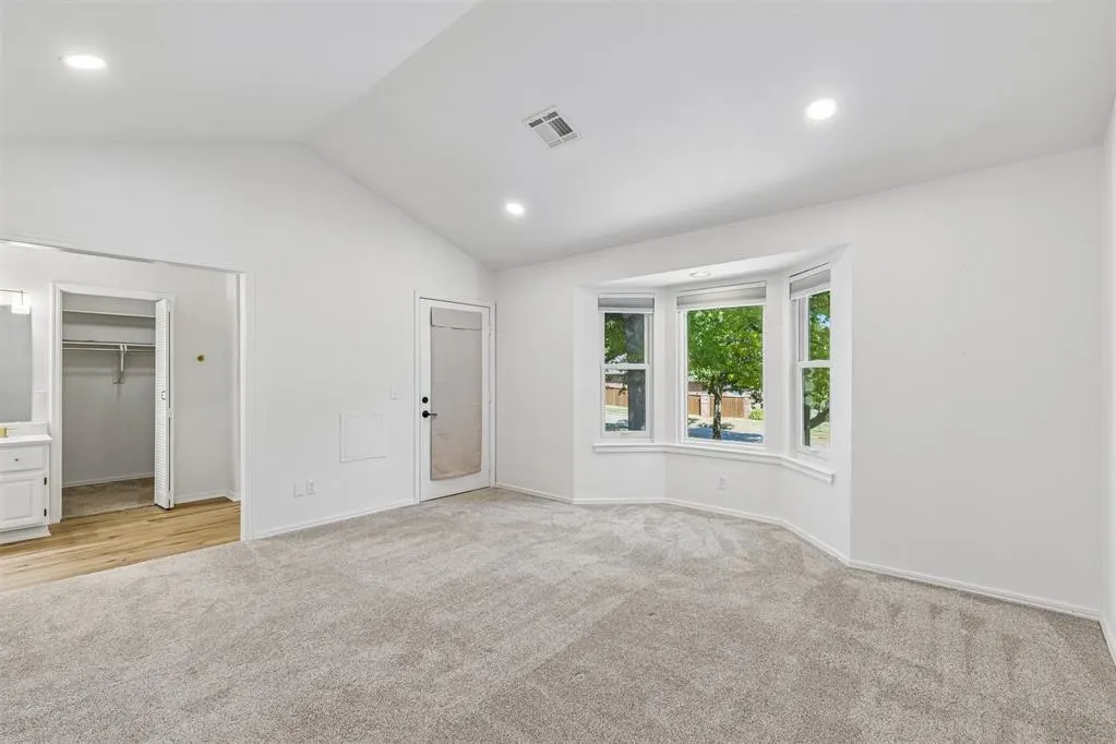 Photo 22 — 11819 Red Oak Way, Oklahoma City, OK 73162