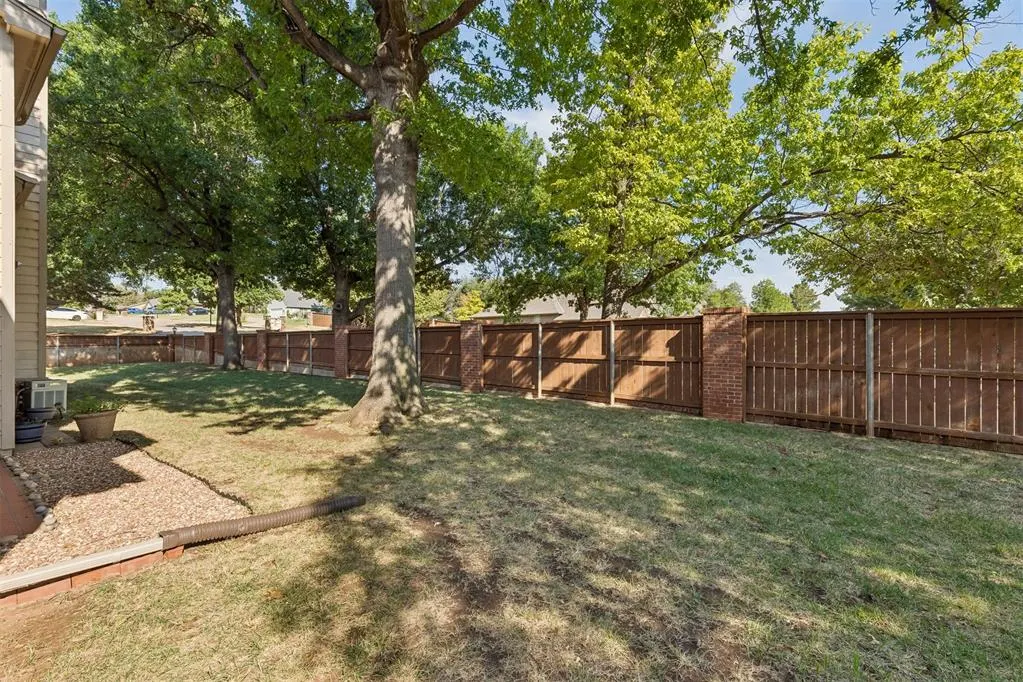 Photo 39 — 11819 Red Oak Way, Oklahoma City, OK 73162