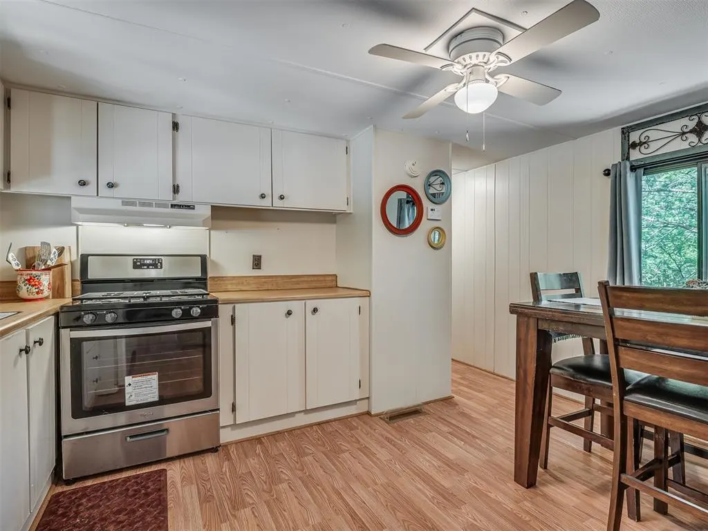 Photo 14 — 332 Royal Lane, Canadian, OK 74425