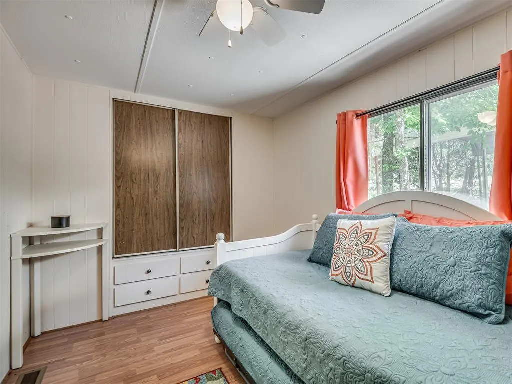Photo 19 — 332 Royal Lane, Canadian, OK 74425