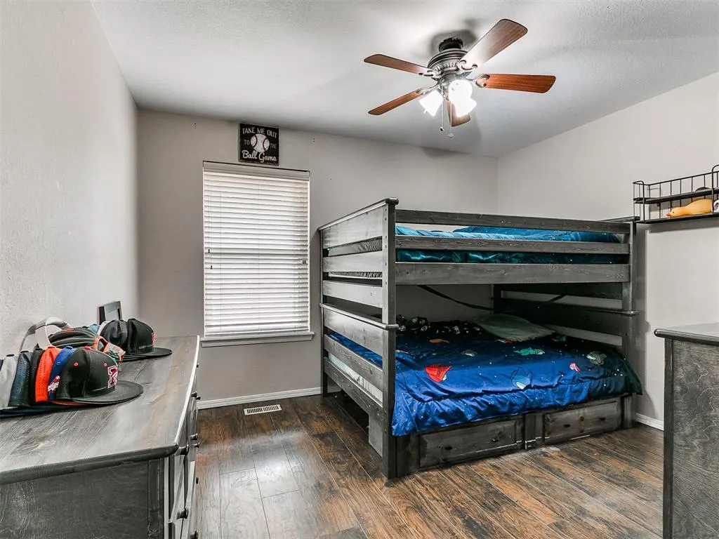 Photo 15 — 629 N Canadian Terrace, Mustang, OK 73064