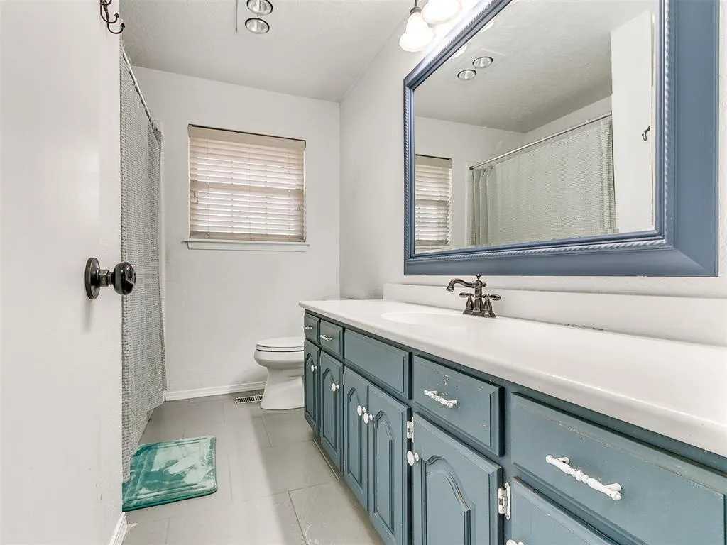 Photo 17 — 629 N Canadian Terrace, Mustang, OK 73064