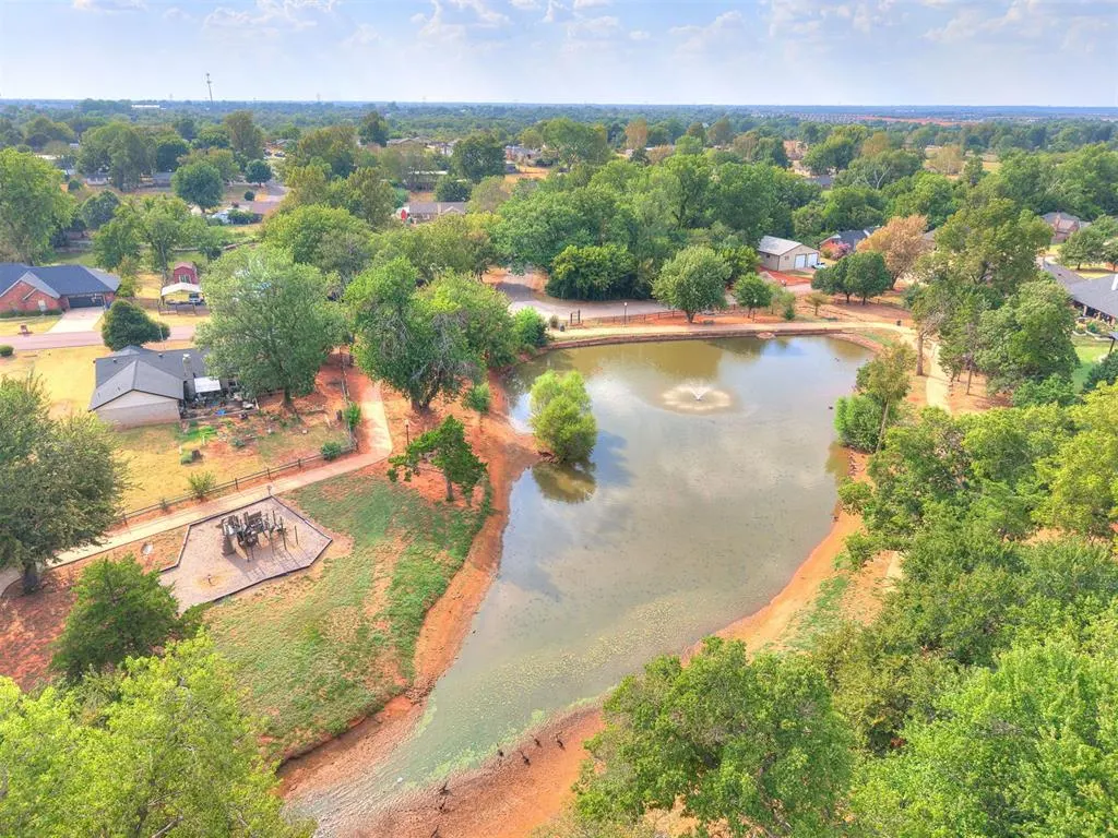Photo 25 — 629 N Canadian Terrace, Mustang, OK 73064