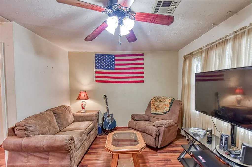 Photo 6 — 4509 NW 43rd Street, Oklahoma City, OK 73122