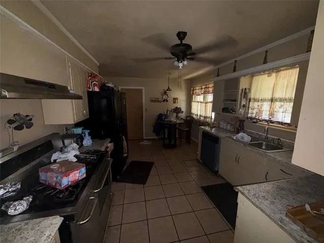 Photo 7 — 1300 NE 47th Street, Oklahoma City, OK 73111