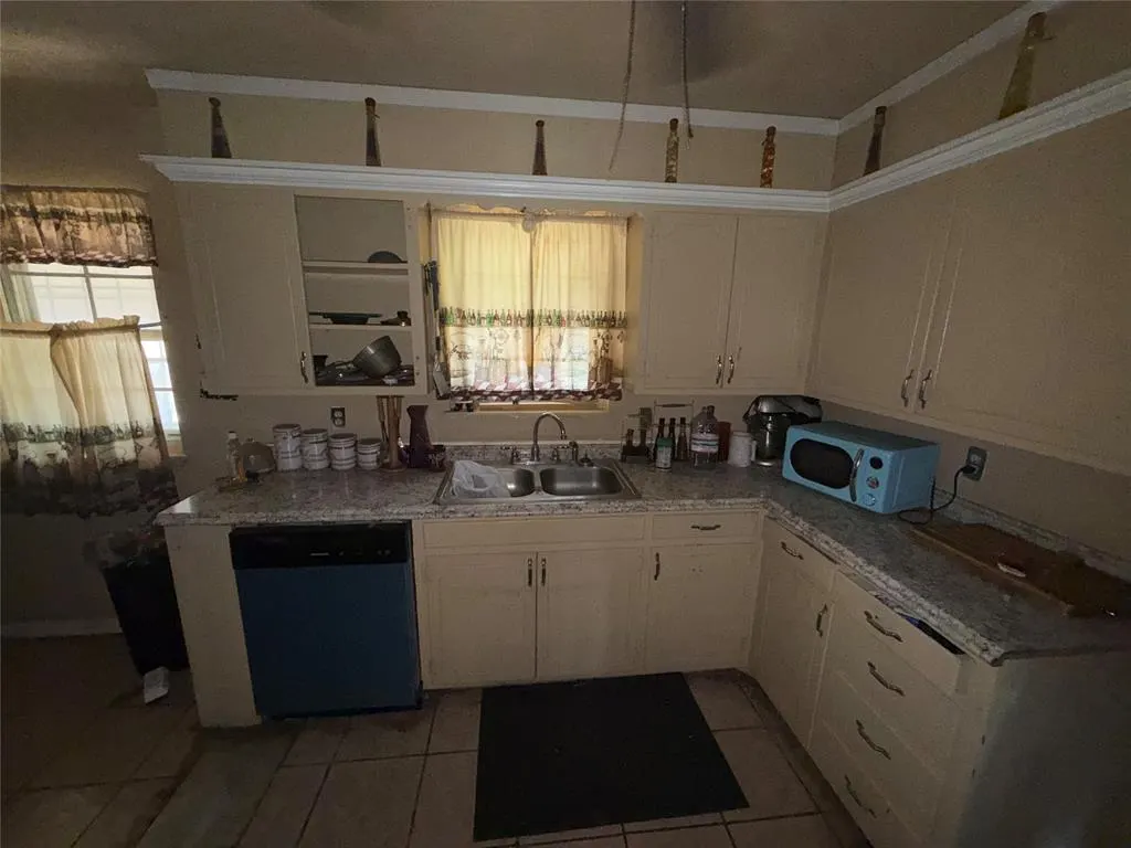 Photo 8 — 1300 NE 47th Street, Oklahoma City, OK 73111