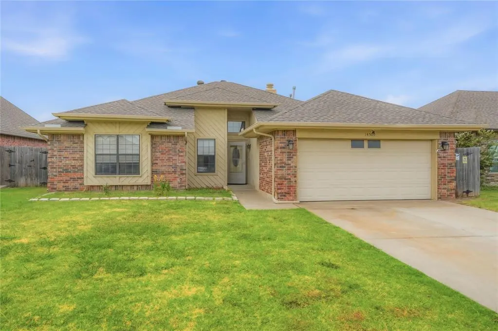 Front exterior — 14509 Briarcliff Drive, Oklahoma City, OK 73170