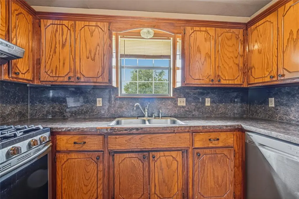 Photo 16 — 14509 Briarcliff Drive, Oklahoma City, OK 73170