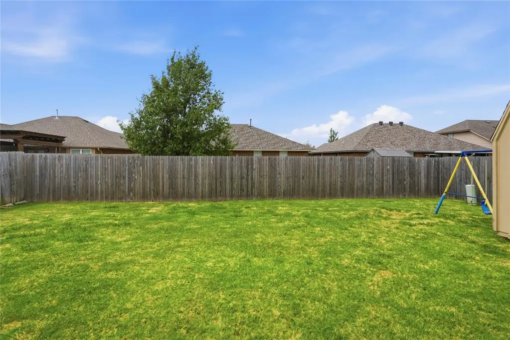 Photo 35 — 14509 Briarcliff Drive, Oklahoma City, OK 73170