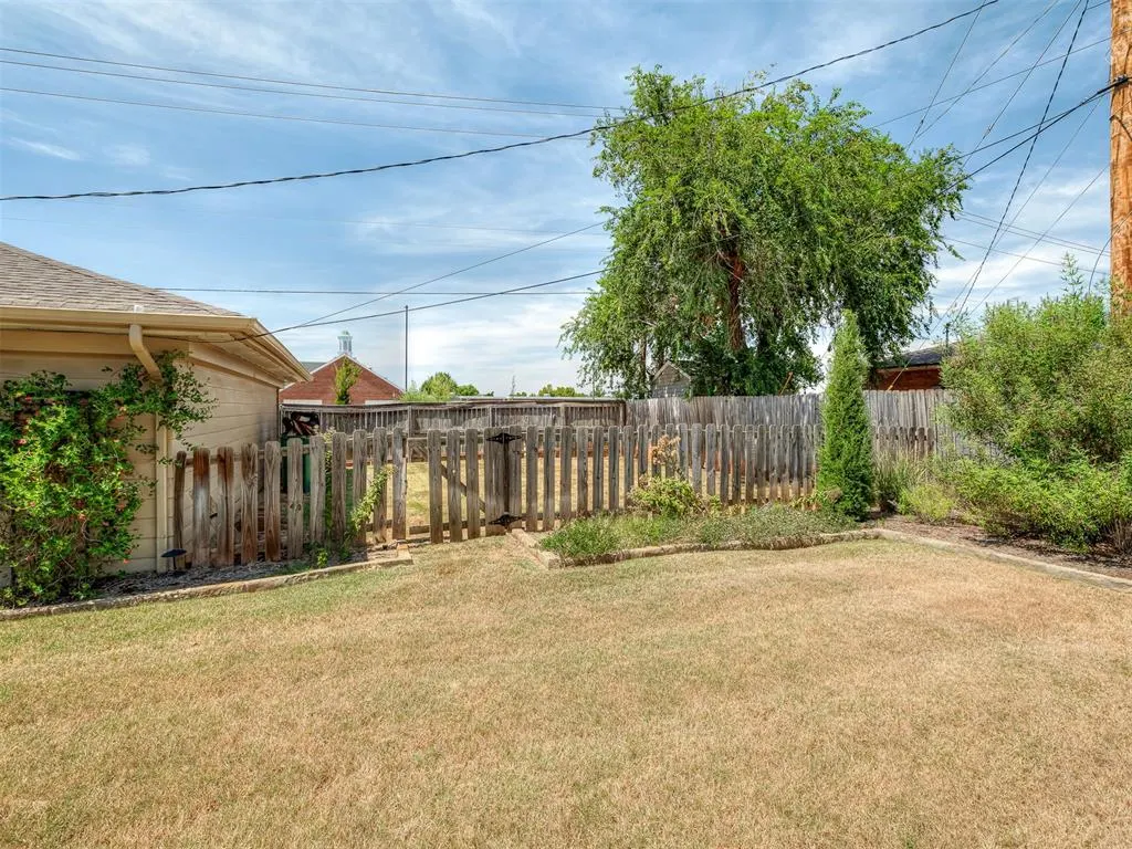 Photo 40 — 1327 W Wilshire Boulevard, Oklahoma City, OK 73116