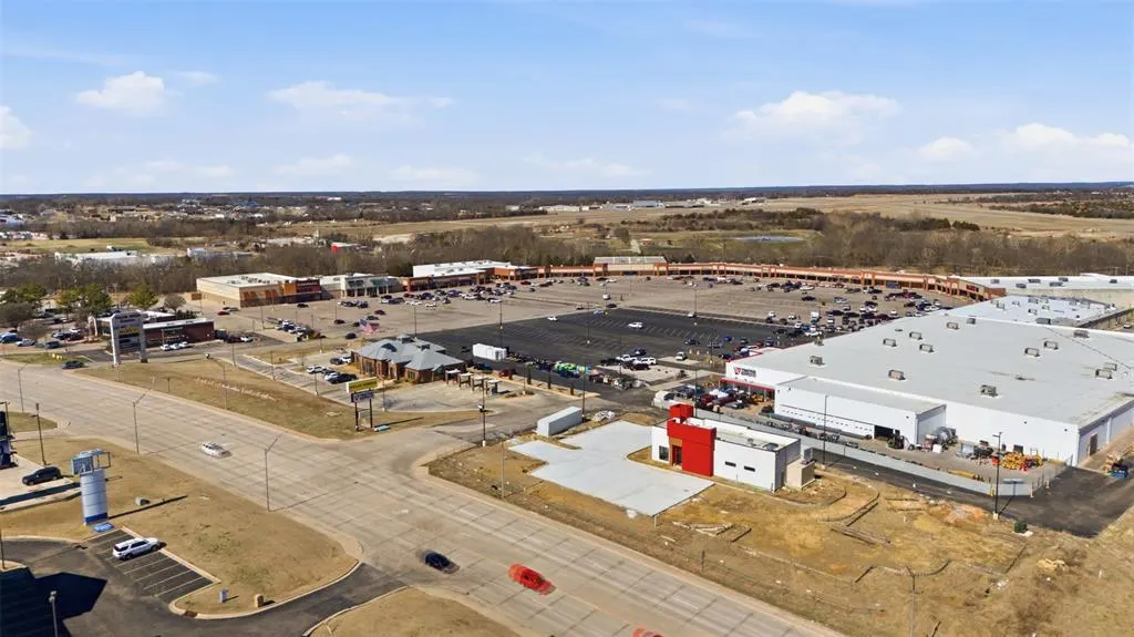 Photo 27 — 1200 Lonne Abbott Boulevard, Ada, OK 74820