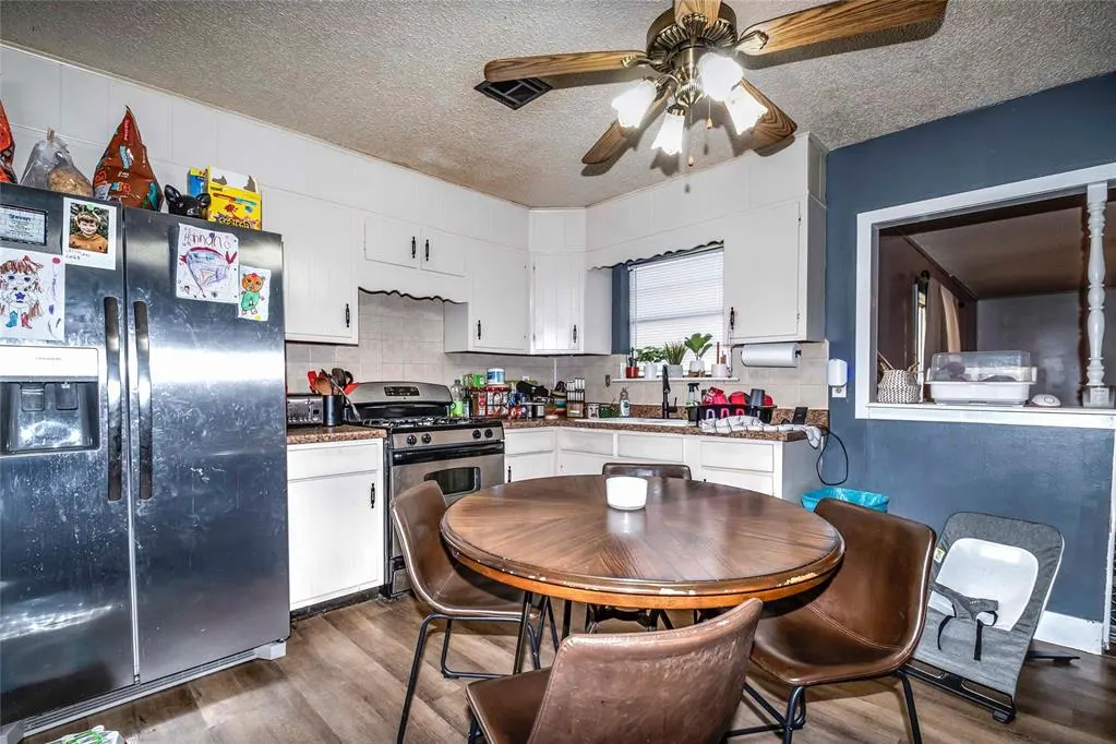 Photo 4 — 606 N Cedar Avenue, Stroud, OK 74079
