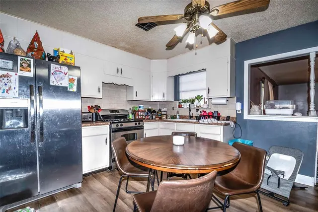 Photo 4 — 606 N Cedar Avenue, Stroud, OK 74079