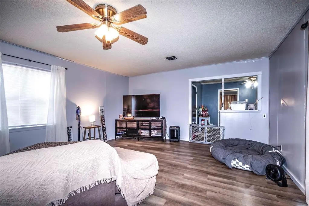 Photo 9 — 606 N Cedar Avenue, Stroud, OK 74079
