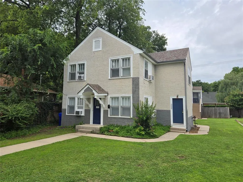Front exterior — 608 Chautauqua Avenue, Norman, OK 73069
