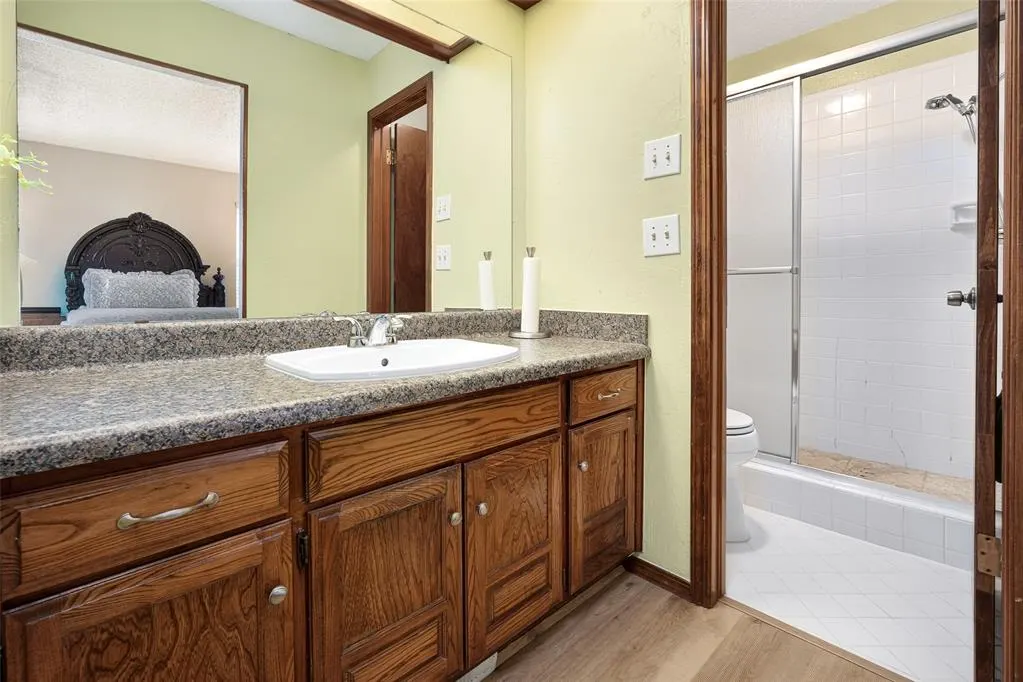 Photo 12 — 10312 Fairfax Lane, Yukon, OK 73099