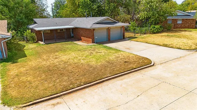 Photo 2 — 3208 Cheek Place, Oklahoma City, OK 73115