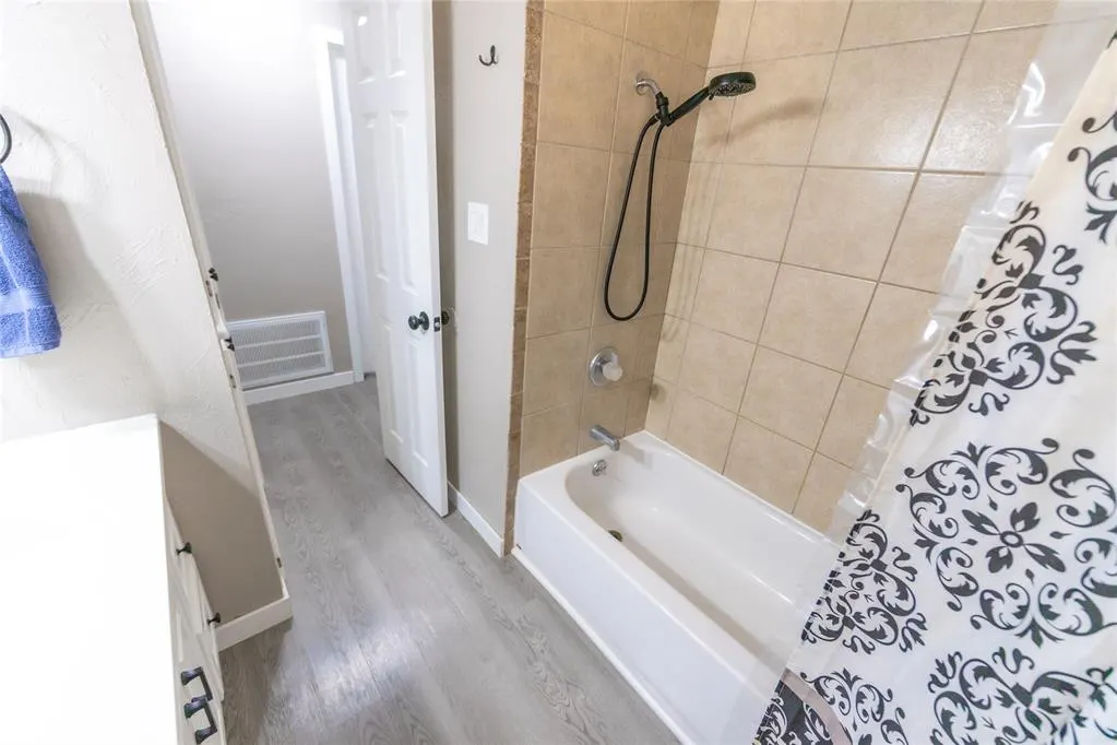 Photo 12 — 3208 Cheek Place, Oklahoma City, OK 73115