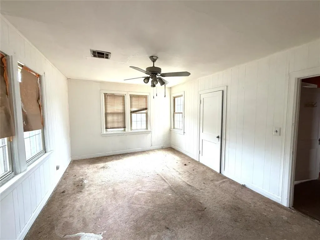 Photo 9 — 2101 NW 27th Street, Oklahoma City, OK 73107