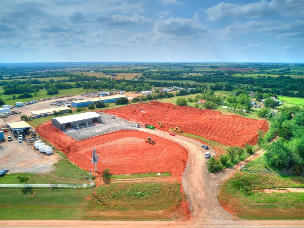 Photo 4 — 5286 NE 33 Highway, Guthrie, OK 73044