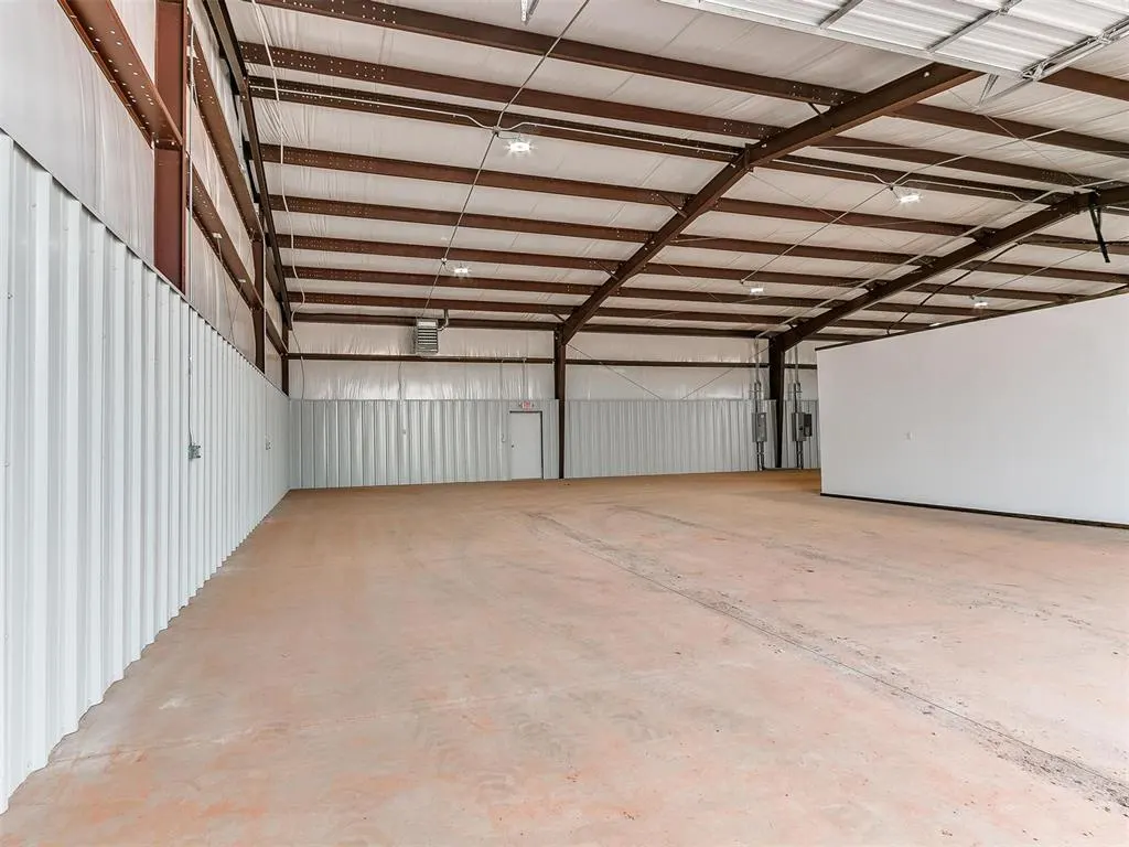 Photo 18 — 5286 NE 33 Highway, Guthrie, OK 73044