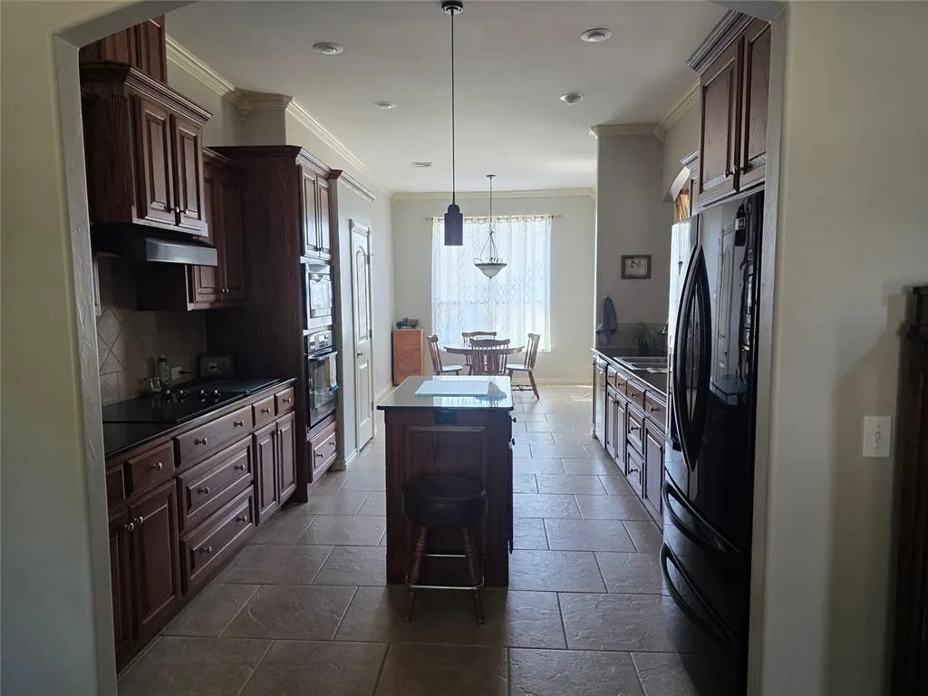 Photo 4 — 2416 Birmingham Drive, Norman, OK 73071