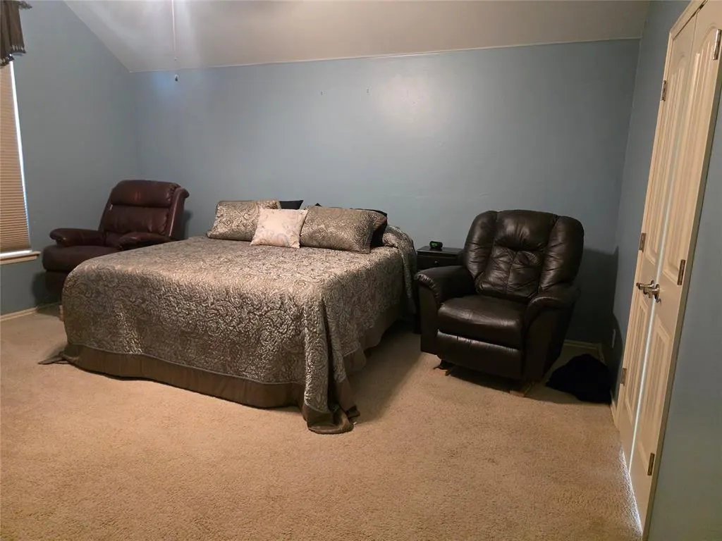 Photo 10 — 2416 Birmingham Drive, Norman, OK 73071