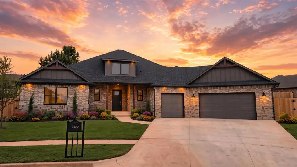 Front exterior — 2100 Ingels Circle, Norman, OK 73071