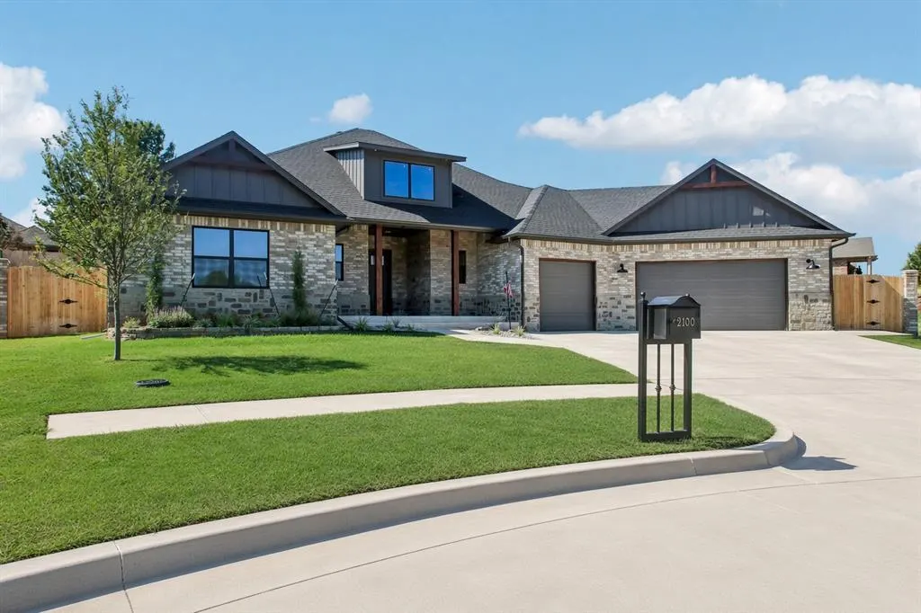 Photo 3 — 2100 Ingels Circle, Norman, OK 73071