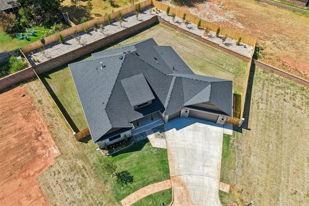 Photo 39 — 2100 Ingels Circle, Norman, OK 73071