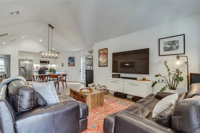 Photo 3 — 1809 NW 14th Street, Oklahoma City, OK 73106